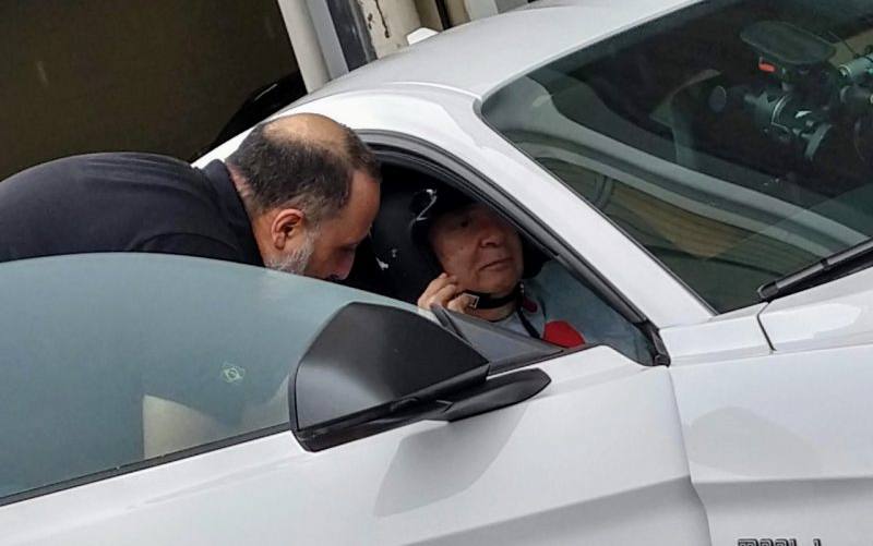 Colocando o capacete, a pulsação subiu nesse momento...