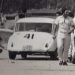 Dá para ver que há um "rebocador" na frente do DKW, o Candango 4 da Cota, nessa caso puxando o carro de corrida mediante um cambão; a foto foi feita no paddock do Autódromo do Rio (foto: arquivo pessoal de Bob Sharp)