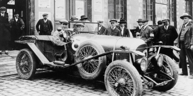 O carro de 1924 em Le Mans com Duff e Clement