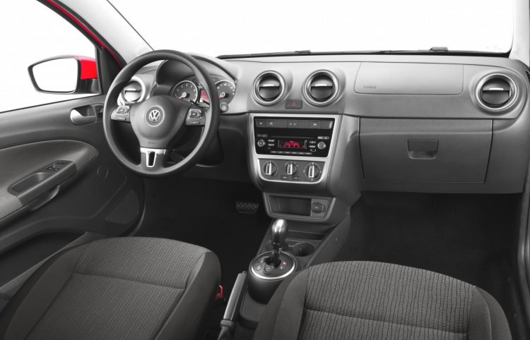 VW Gol G6 2014 - versões básicas: fotos, preços e ficha técnica
