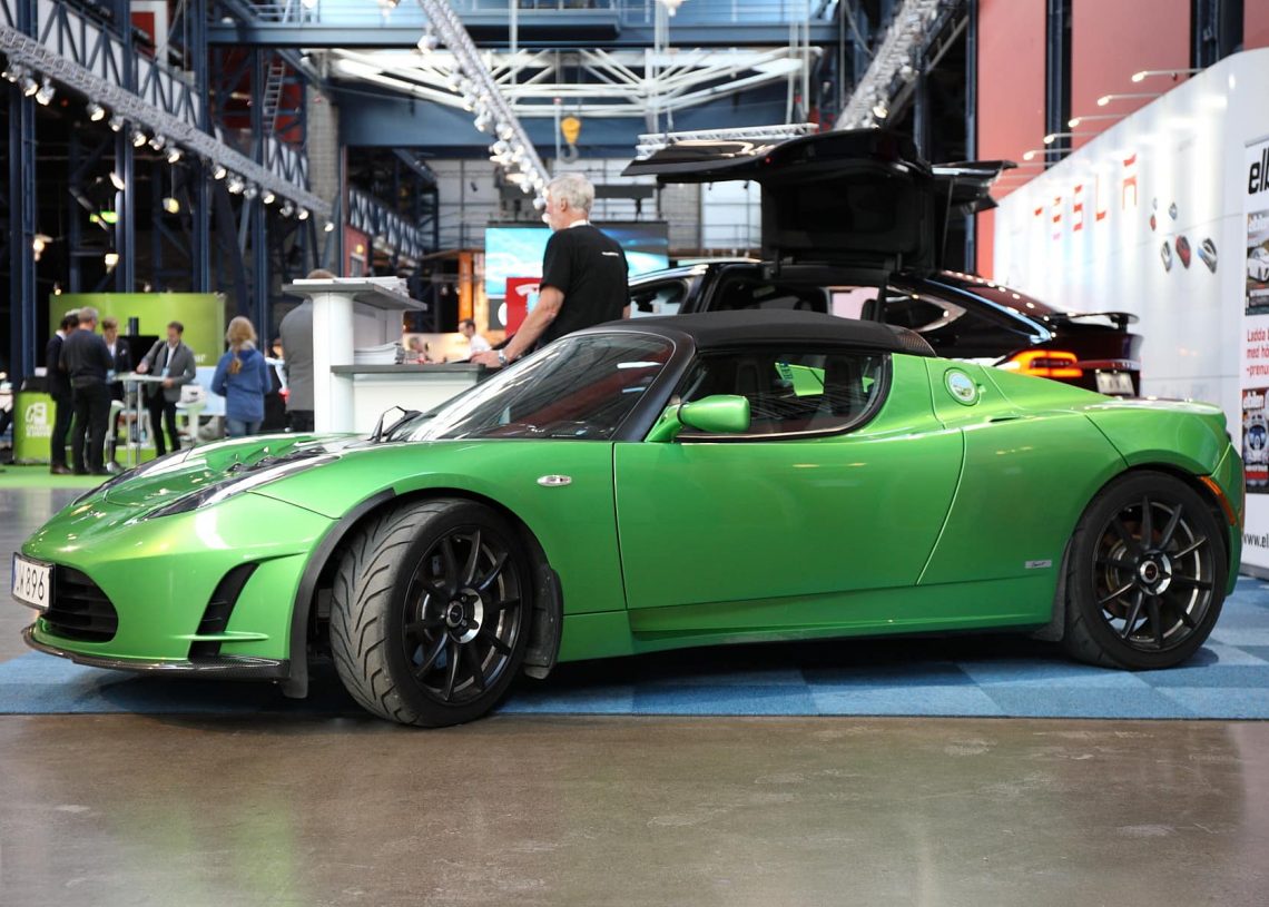 Tesla Roadster, primeiro modelo da marca, fabricado de 2006 a 2012