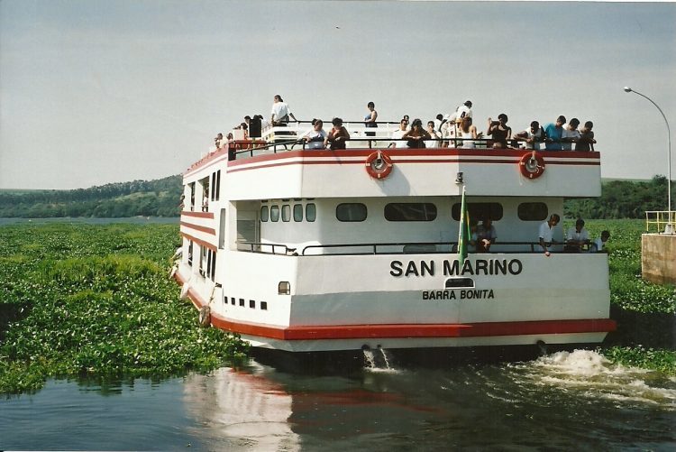 Navegando no rio Tietê alto