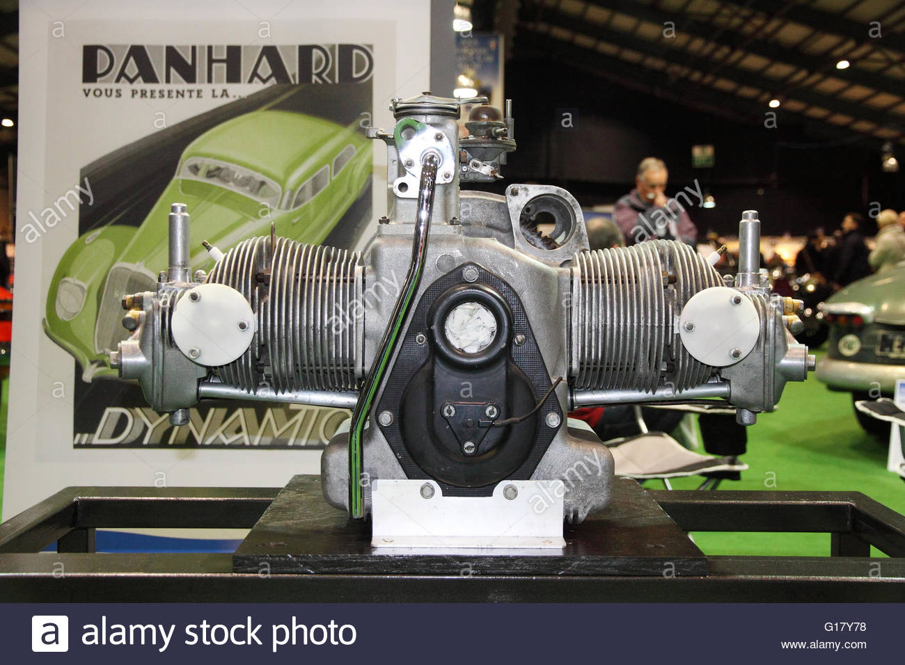 Motor boxer 2-cilindros da Panhard