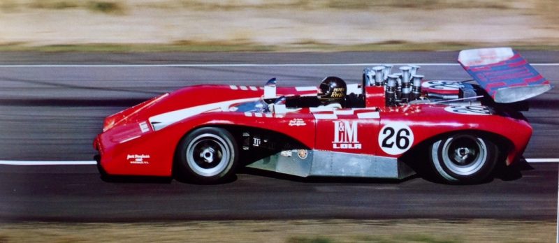 Peter Revson e o Lola T220 Chevy (primotipo)