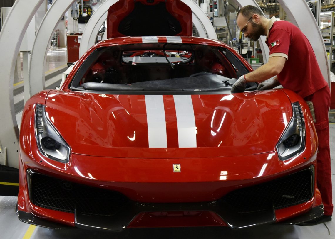 Ferrari Cria Versão Pista Para O 488 Gtb Autoentusiastas