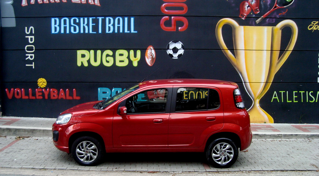 Fiat Uno usado é uma compra bem melhor do que o 0 km