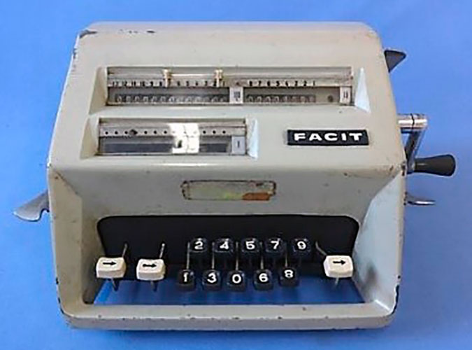 Máquina de calcular Facit