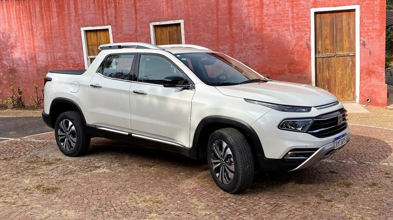 Nova Fiat Toro Volcano L Turbo Flex No Uso Com V Deos Autoentusiastas