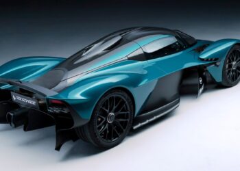 Fotos: Divulgação Aston Martin e Autocar