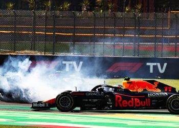 Briga entre Red Bull e Mercedes (Foto: Red Bull Getty Images)
