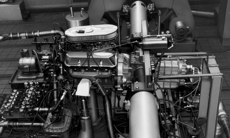 Teste em dinamômetro do 427 na configuração do GT40 (Fonte: Ford)