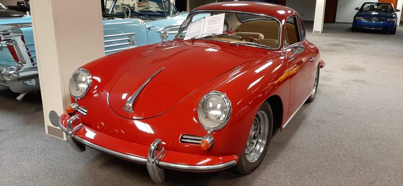 Porsche 356B a 78 mil dólares, altíssimo valor
