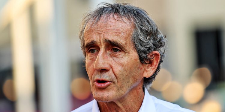 Contrato de Alain Prost com a Alpine não foi renovado (Foto: Alpine)