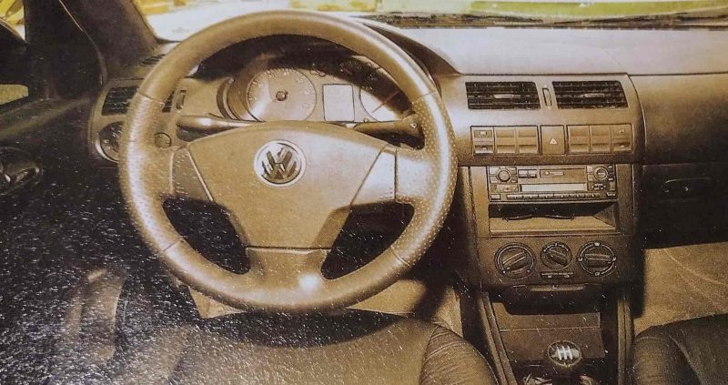 Toca-fitas original VW e até bolsas infláveis duplas poderiam equipar as Grand Saveiro (Foto: André Larangeira/divulgação Sopave)