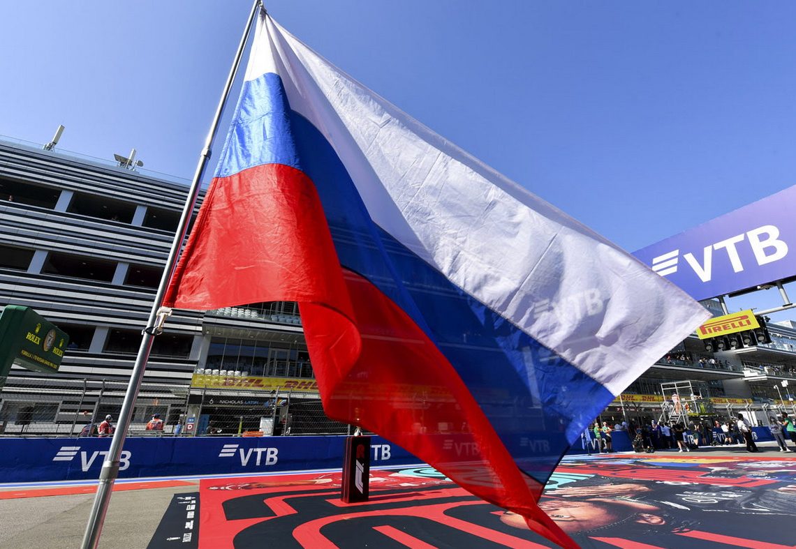 Bandeira russa (Foto: autosport.co.uk)