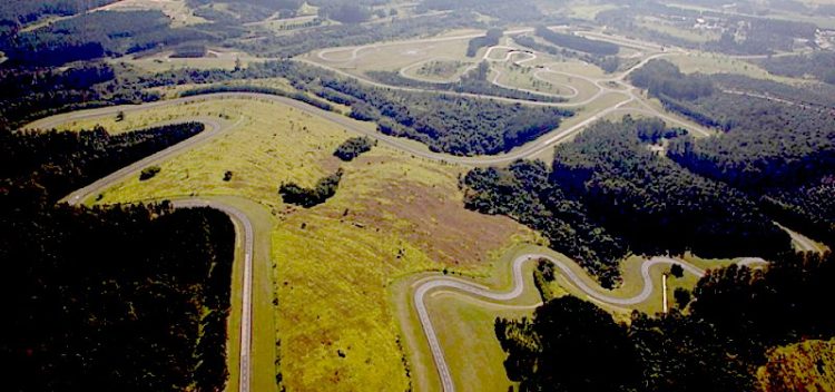 Campo de Provas da Cruza Alta, pista D1; trecho sinuoso é a famosa "serrinha" (Foto: Divulgação GM)