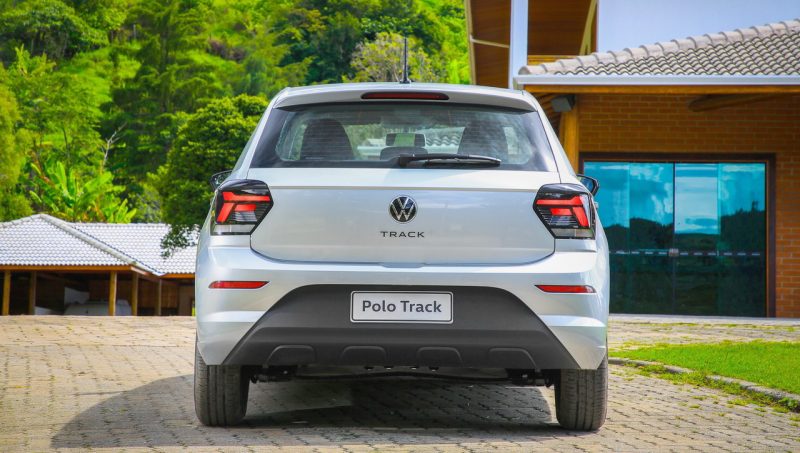 Sem emblema de Polo, apenas Track (Foto: VW)