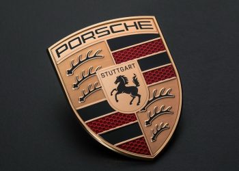 O novo brasão (todas as fotos, divulgação Porsche)