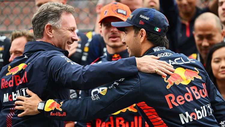 Horner confirmou Pérez na equipe Red Bull para a temporada de 2024 (foto: Red Bull)