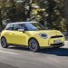 MINI Cooper E já está disponível através da pré-venda (Fotos: Divulgação BMW)