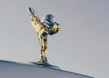 Spirit of Ecstay em prata e ouro (foto: Divulgação Rolls-Royce)