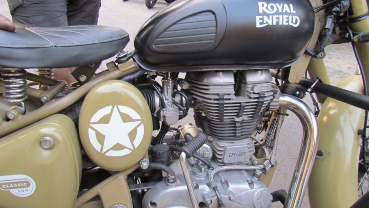 Uma Royal Enfield moderna com carburador? Conheça (Foto: autor)