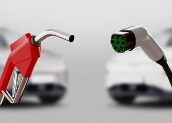 fOTO: .andersoneconomicgroup.com/second-edition-real-world-cost-of-fueling-evs-and-ice-vehicles