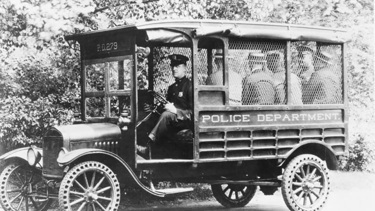 Ford Modelo T da polícia, em 1915 (Fotos: Divulgação Ford, salvo informado diferente)