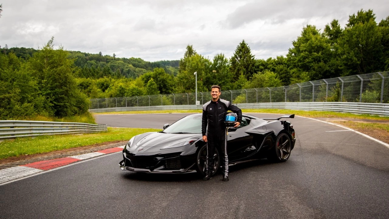 Aaron Link, gerente de desempenho veicular e piloto do Corvette Z06