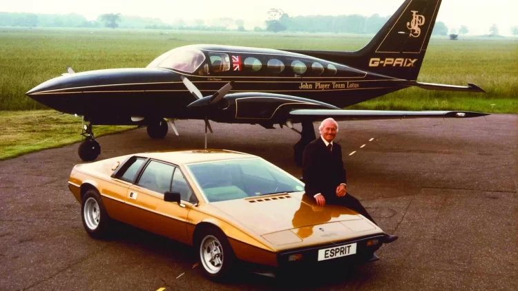 Colin Chapman, um dos ícones da indústria automobilística (Fotos: divulgação Lotus)