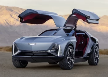 MY25_Cadillac_ElevatedVelocity