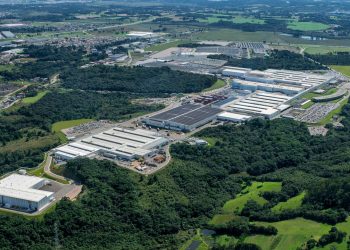 Fábrica Renault no Paraná (Foto: Divulgação Renault