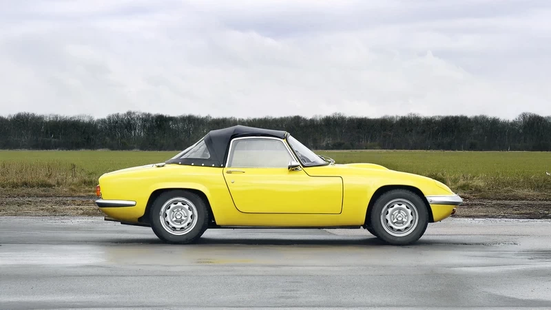 Lotus Elan
