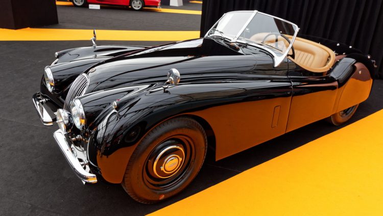 Jaguar XK 129 (FotoRM Sotheby