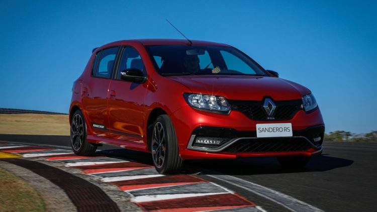 Sandero R.S. (Fotos: Divulgação Renault)