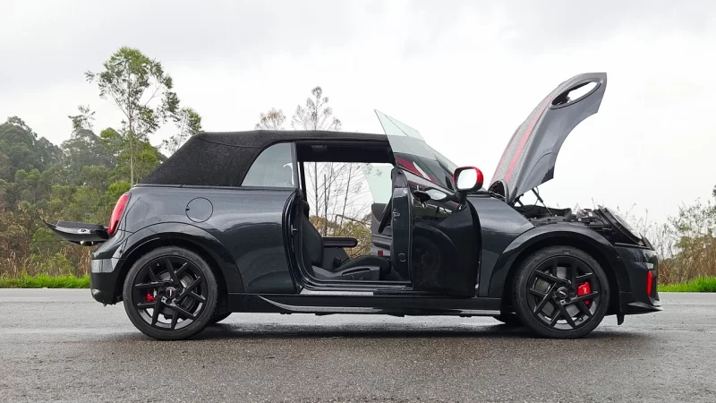 MINI JOHN COOPER WORKS CABRIO: FAZ BEM PARA A SAÚDE (COM VÍDEO)