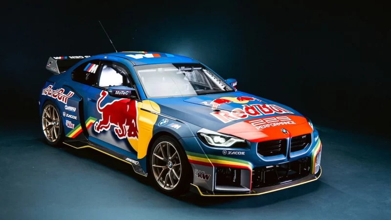 BMW M2 FAZ GINCANA DE DRIFT DENTRO DA FÁBRICA