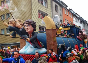 Carnaval em Colônia, Alemanha (foto: oguianativo.com.br)