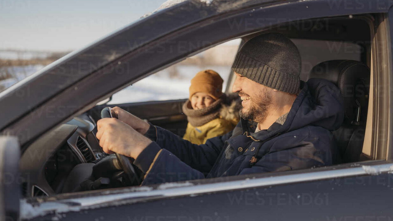 POSSO DAR UMA DICA? PEGUE A ESTRADA COM SEU PAI. OU SEU FILHO