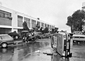 Quebra-quebra na Ford (Foto: arquivo do autor)