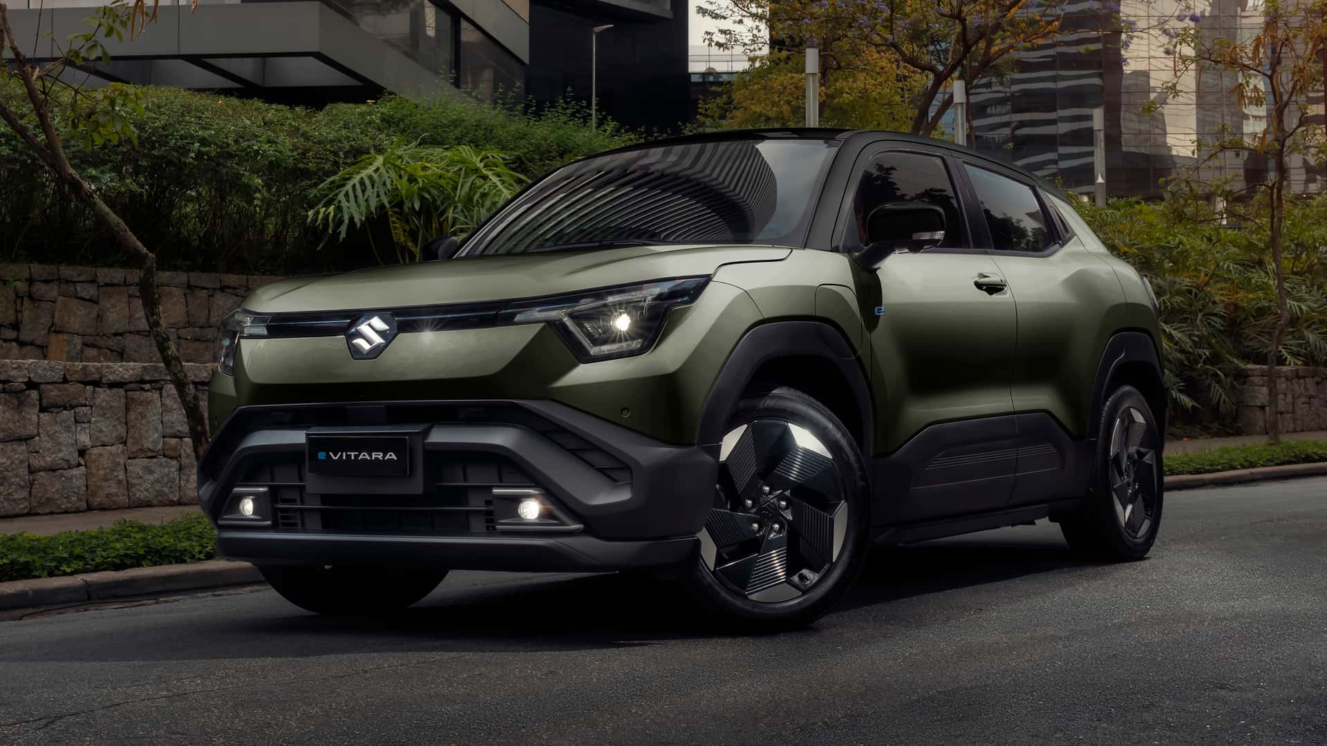 SUZUKI OFICIALIZA A CHEGADA DO E VITARA AO BRASIL