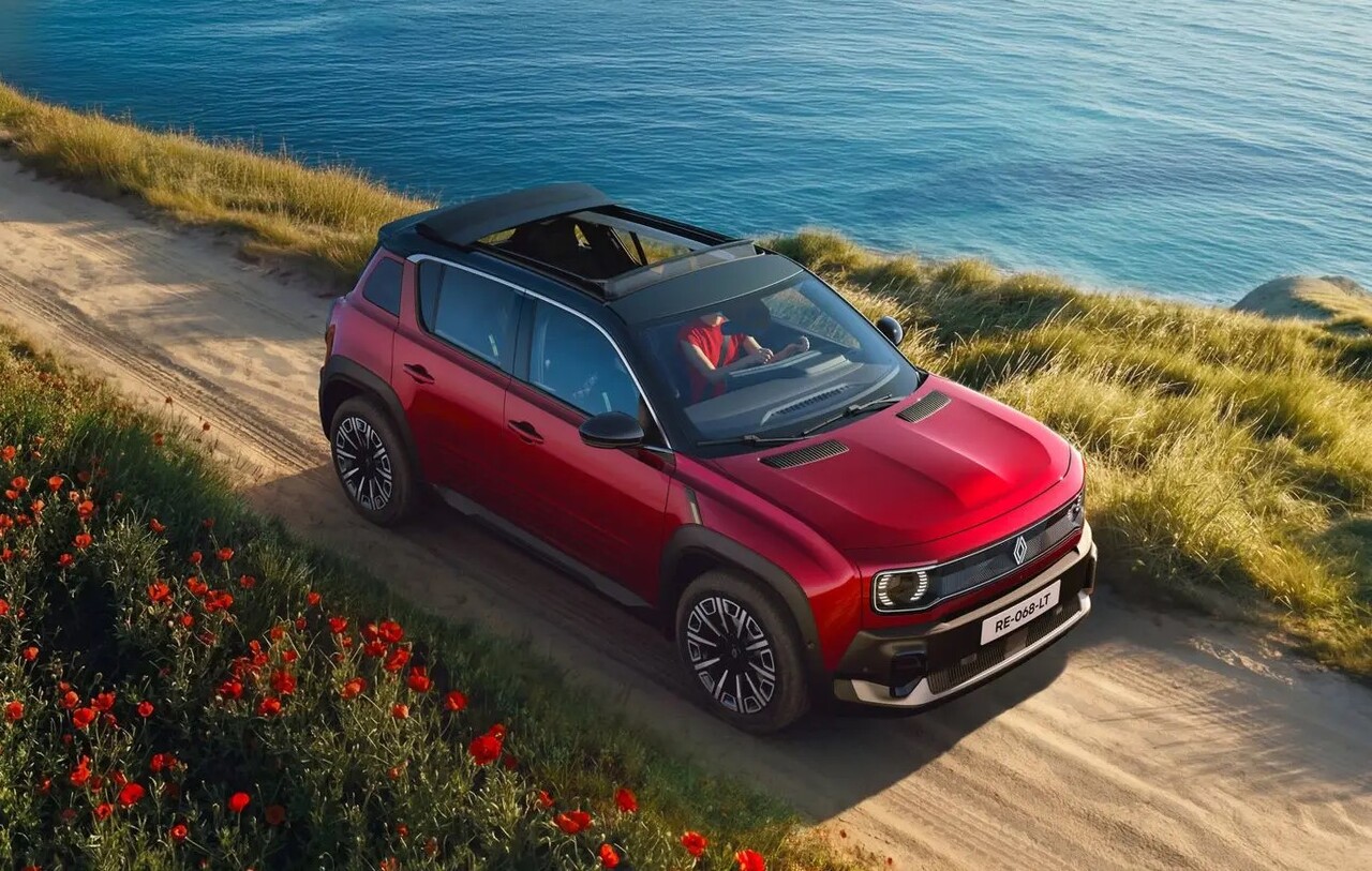 RENAULT 4 E-TECH PASSA A CONTAR COM UMA VERSÃO DE TETO DE LONA RETRÁTIL