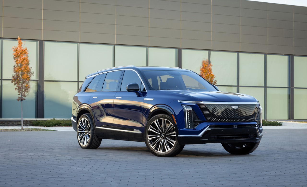 CADILLAC CONFIRMA INÍCIO DE VENDAS NO BRASIL EM NOVEMBRO