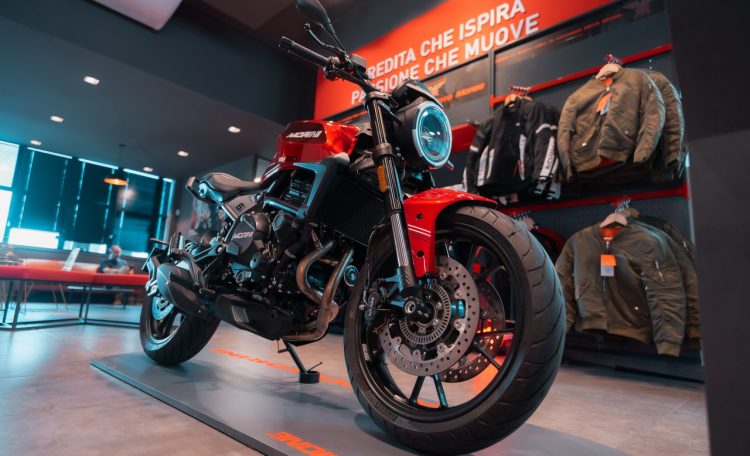 Moto Morini Seiemmezzo (Foto: Divulgação Moto Morini)