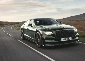 Fotos: Bentley exceto diferentemente informado