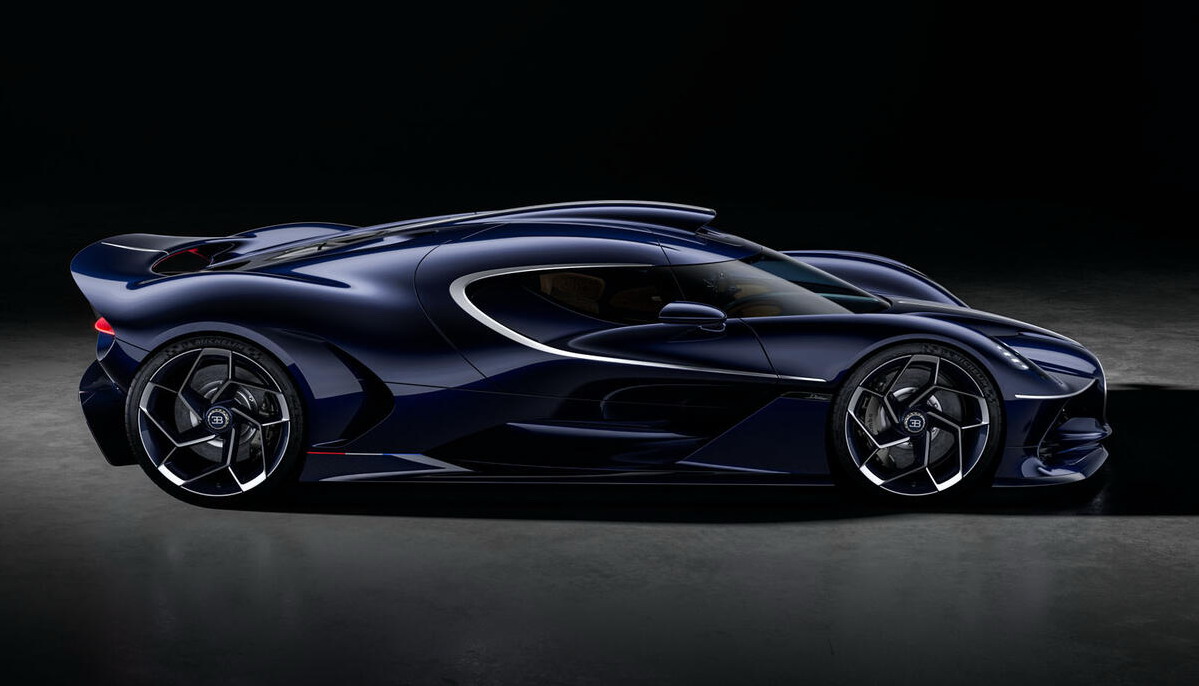 BUGATTI VOLTA A EMPOLGAR COM O DESTRIER, EXEMPLAR ÚNICO DE 1.600 cv