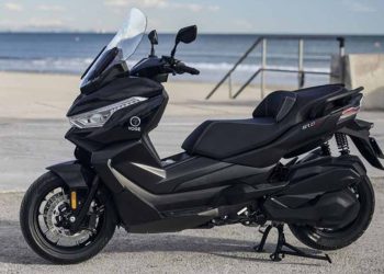 O Voge SR4 Max é um scooter de grande porte de 400 cm3 de cilindrada (Fotos: divulgação Voge)