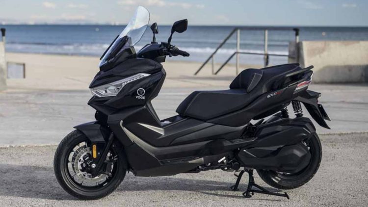O Voge SR4 Max é um scooter de grande porte de 400 cm3 de cilindrada (Fotos: divulgação Voge)